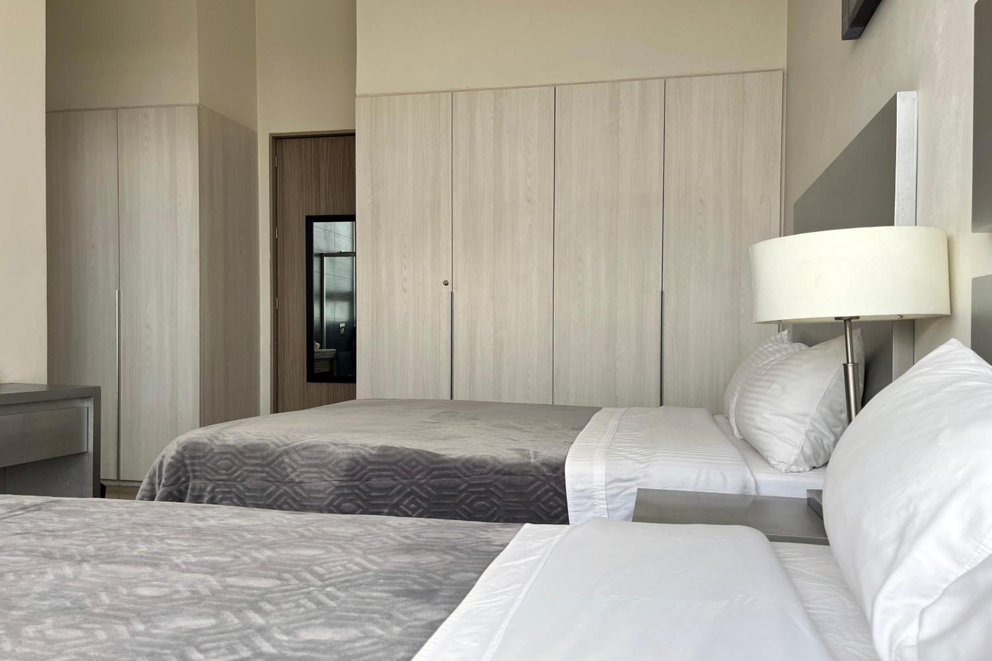 Laviu Luxe Pensión